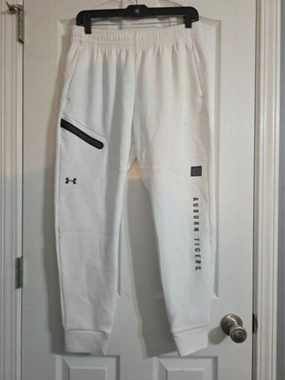Under Armour Unstoppable Women's Medium Auburn Tigers Fleece Collegiate Joggers